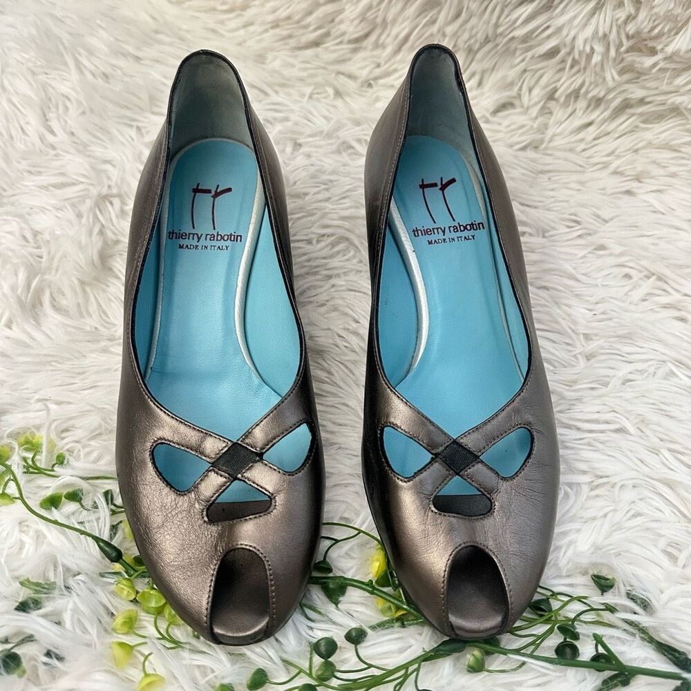 Thierry Rabotin Women's Pewter Metallic Peep Toe Low Wedge Made in Italy 37/ 6.5